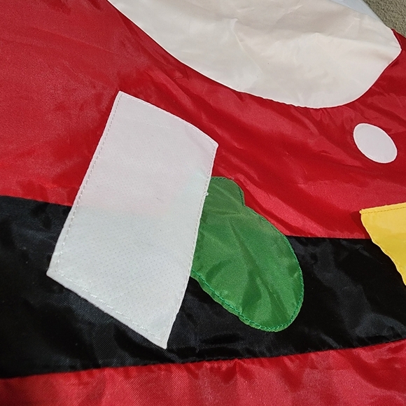 Santa Nylon Christmas Wall Decor 36x30" Gemmy Decoration - Picture 4 of 6